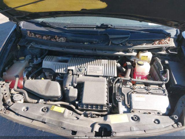 Toyota Prius Three Image 7