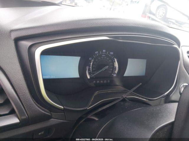 Ford Fusion Titanium Image 2