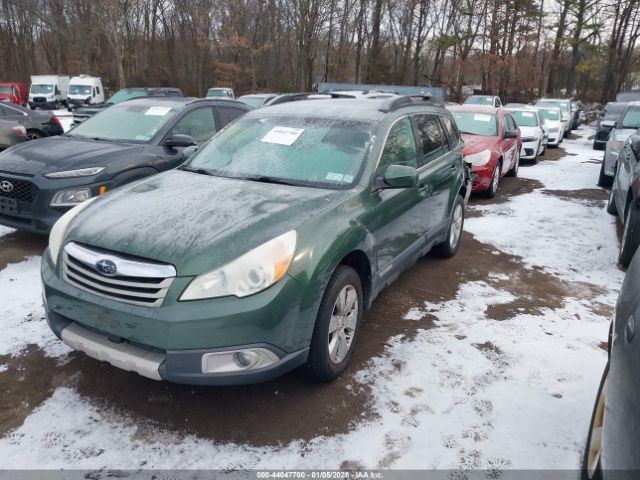 Subaru Outback 2.5i Limited Image 2