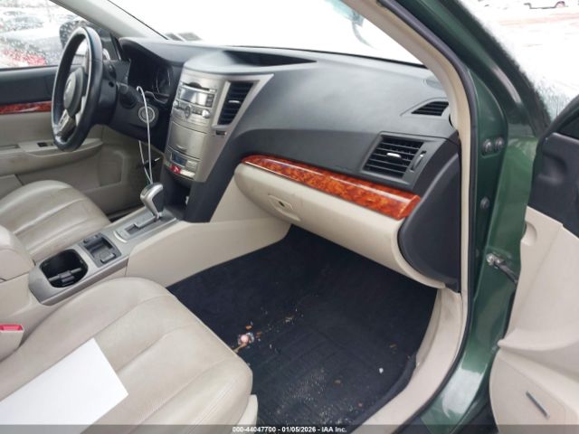 Subaru Outback 2.5i Limited Image 4