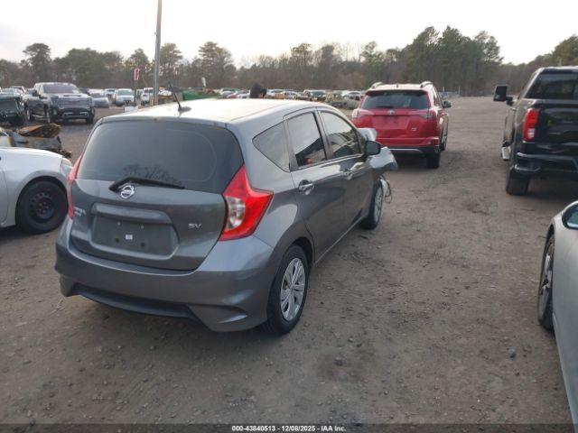 Nissan Versa Sv Image 9