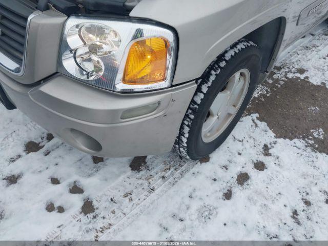 GMC Envoy Sle Image 10