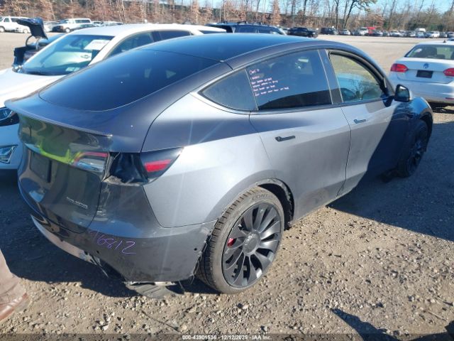 Tesla Model Y Performance Dual Motor All-wheel Drive Image 5