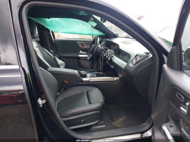 Mercedes-Benz EQB 4matic Image 7