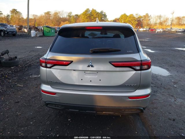 Mitsubishi Outlander Es S-awc Image 12