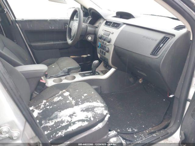 Ford Focus Se Image 6