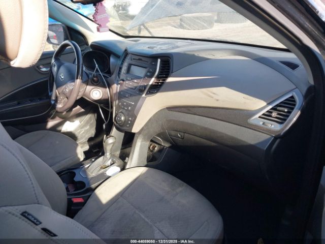 Hyundai SANTA FE Sport Image 9