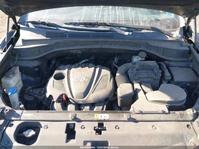 Hyundai SANTA FE Sport Image 8