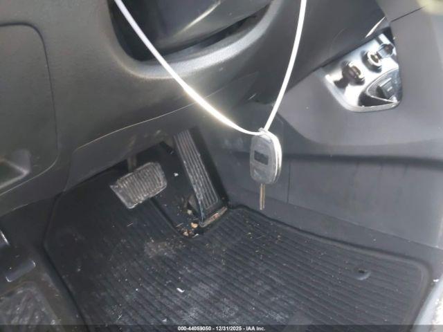 Hyundai SANTA FE Sport Image 11