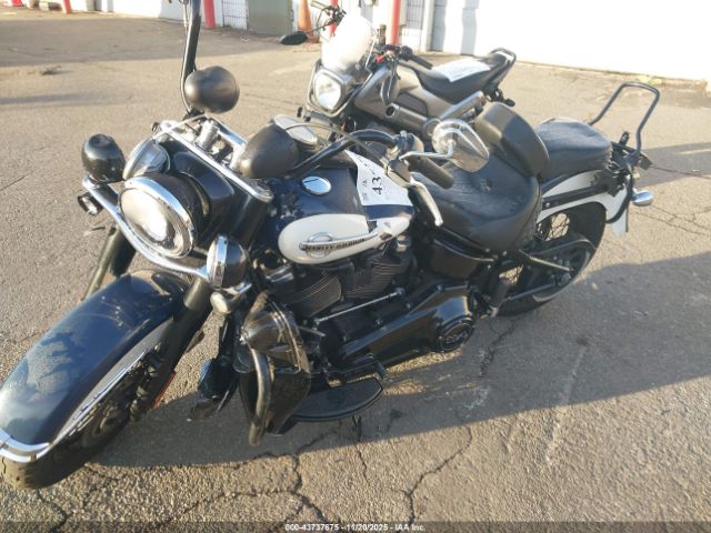 Harley-Davidson Flhcs Image 10