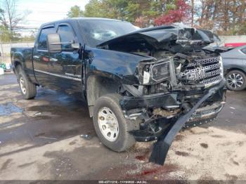  Salvage GMC Sierra 2500