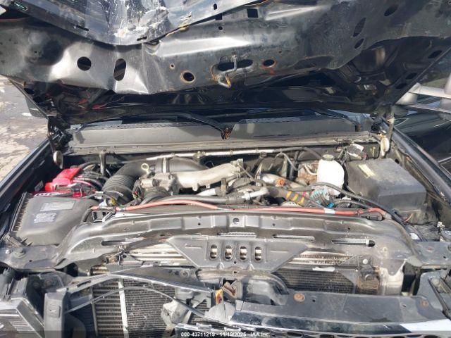 GMC Sierra 2500 Denali Image 3