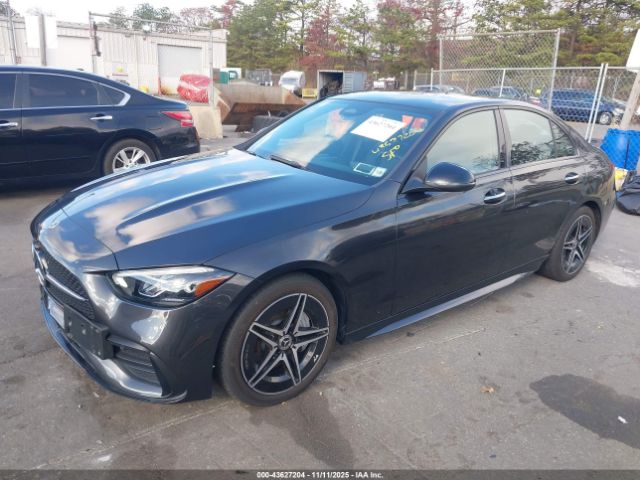 Mercedes-Benz C-Class 4matic Image 8