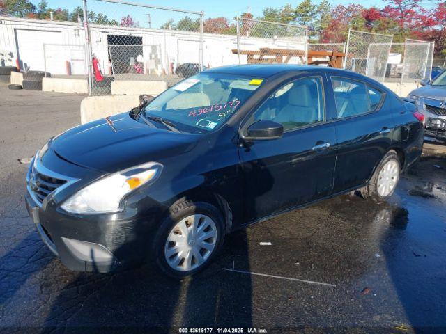 Nissan Versa 1.6 Sv Image 2