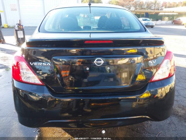 Nissan Versa 1.6 Sv Image 11