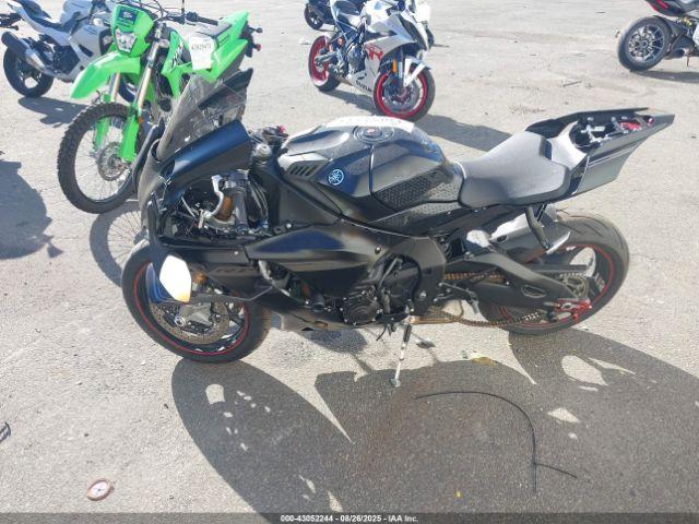 Yamaha Yzf1000 Image 12