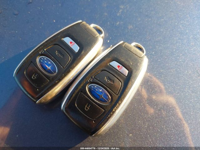 Subaru Outback 2.5i Limited Image 9