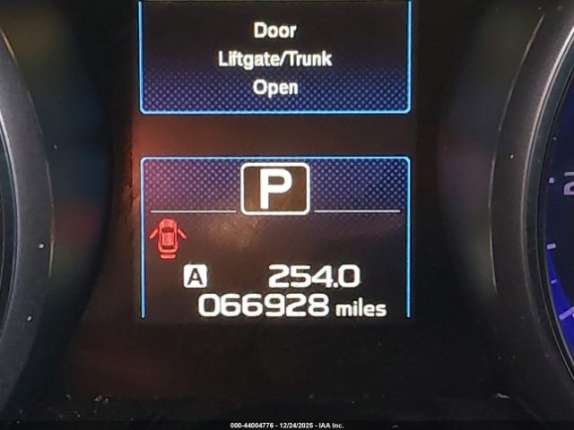 Subaru Outback 2.5i Limited Image 17