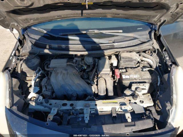 Nissan Versa 1.6 Sl Image 2