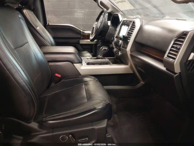 Ford F-150 Lariat Image 8