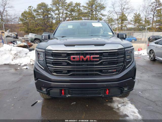 GMC Sierra 1500 4wd  Short Box At4 Image 12