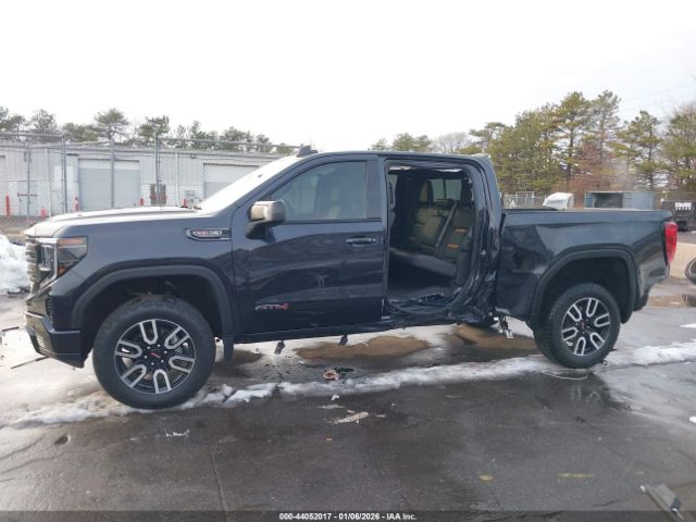 GMC Sierra 1500 4wd  Short Box At4 Image 18