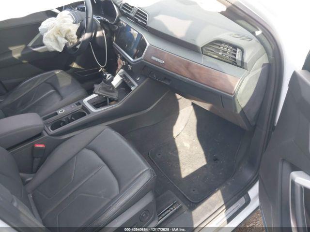 Audi Q3 Premium Plus 45 Tfsi S Line Quattro Tiptronic Image 9