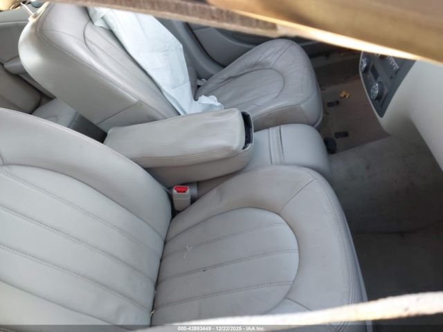 Buick Lucerne Cxl Image 13