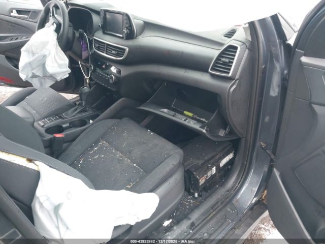 Hyundai TUCSON Value Image 2