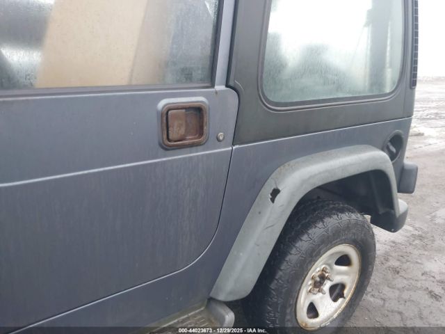 Jeep Wrangler Sport Image 3