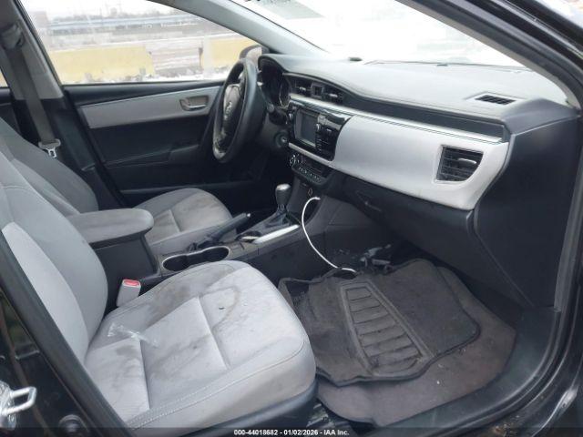 Toyota Corolla Le Image 6