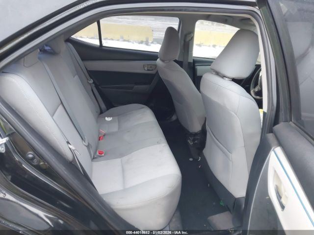 Toyota Corolla Le Image 8