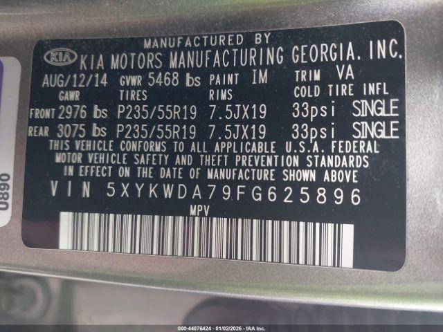 Kia Sorento Limited V6 Image 4