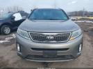 Kia Sorento Limited V6 Image 12