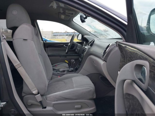 Buick Enclave Convenience Image 5