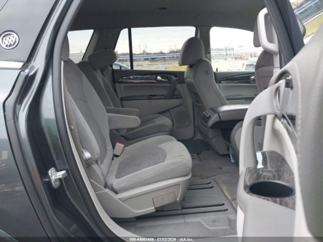 Buick Enclave Convenience Image 9