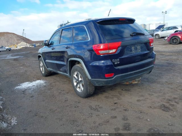 Jeep Grand Cherokee Laredo Image 3