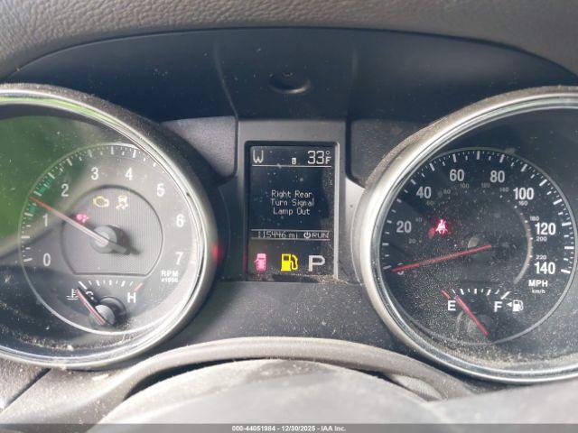 Jeep Grand Cherokee Laredo Image 12