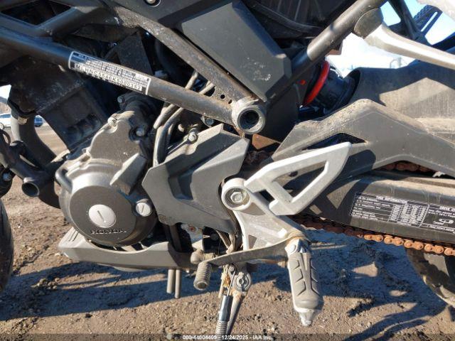 Honda Cbf300 Na Image 6