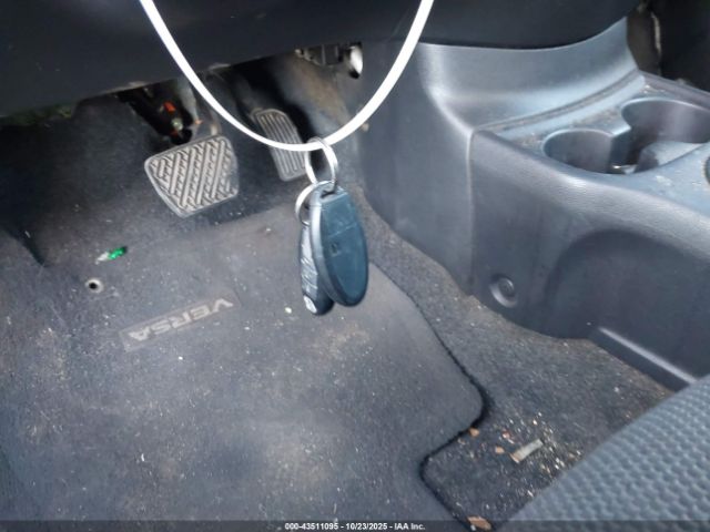 Nissan Versa 1.6 Sl Image 5