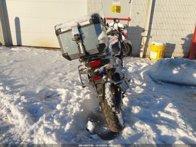 Honda Crf1100 A4 Image 8