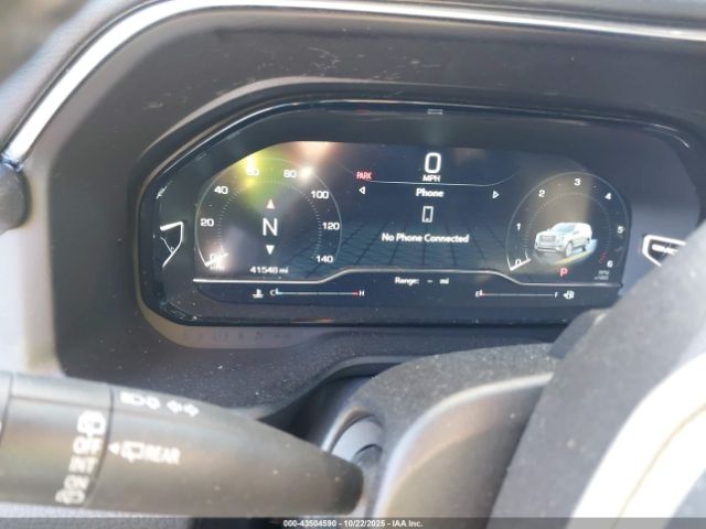 GMC Yukon 4wd Denali Image 11