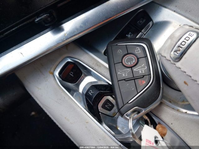 Chevrolet Corvette Rwd  2lt Image 13