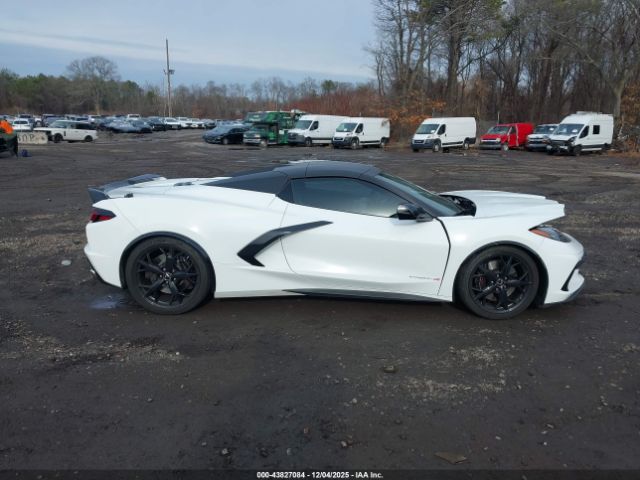 Chevrolet Corvette Rwd  2lt Image 9