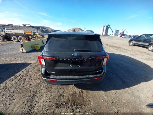 Ford Explorer Active Image 12