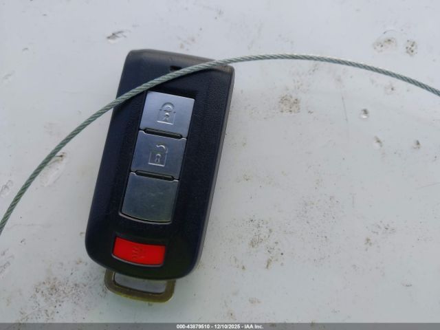 Mitsubishi Outlander Se Image 4