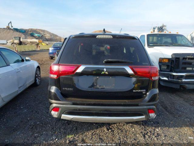 Mitsubishi Outlander Se Image 8