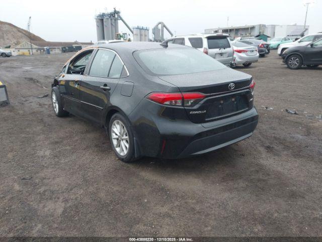 Toyota Corolla Xle Image 6