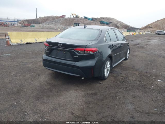 Toyota Corolla Xle Image 2