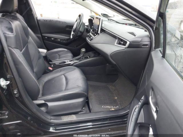 Toyota Corolla Xle Image 5